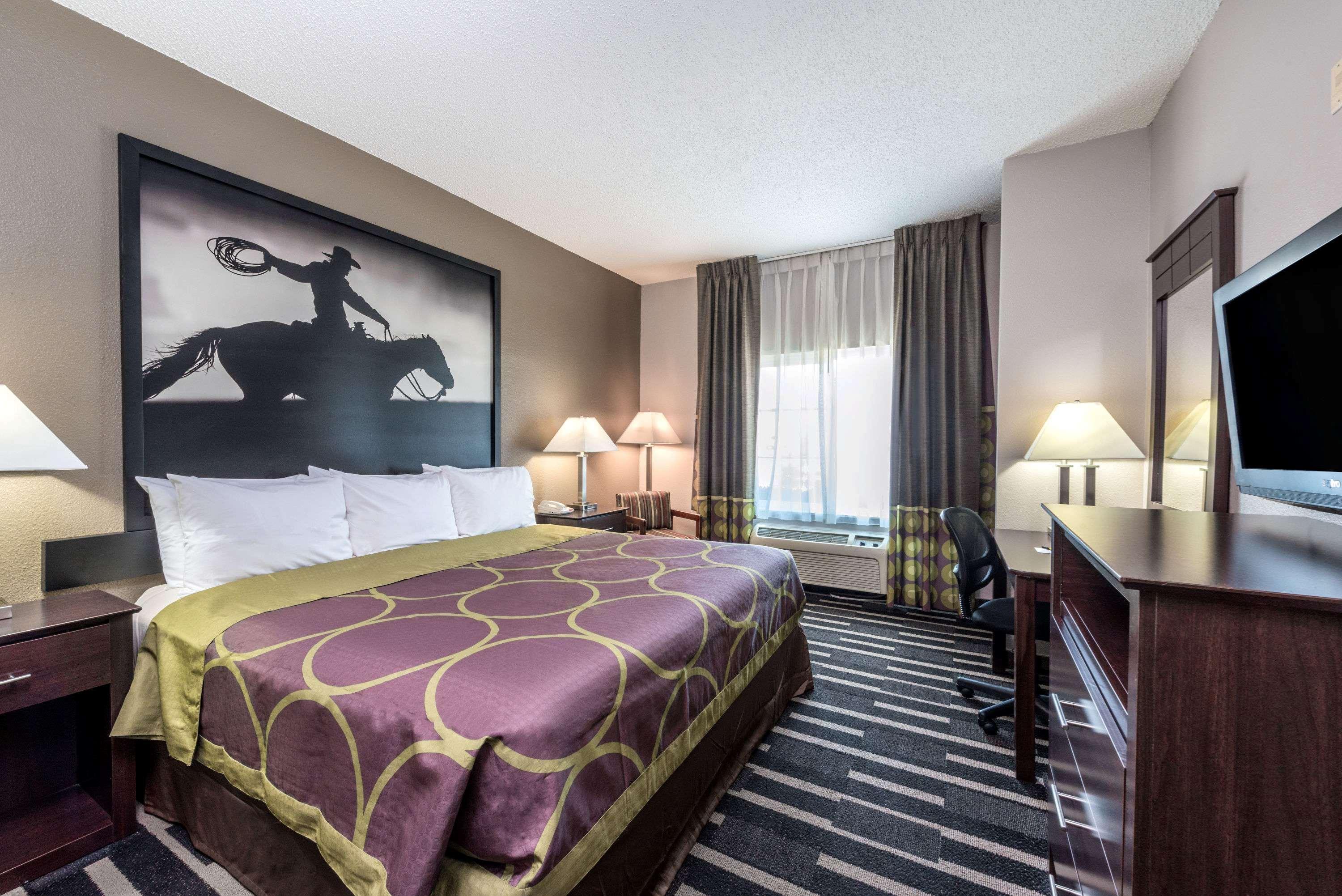 Super 8 By Wyndham Fort Worth North Exterior photo